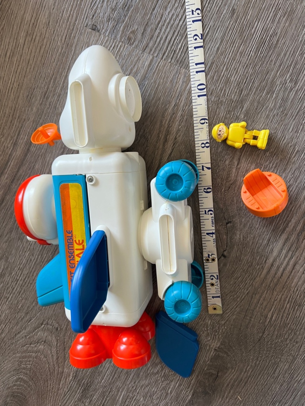 VINTAGE Tomy Small Stuff Space Shuttle 80s astronaut - Picture 14 of 17